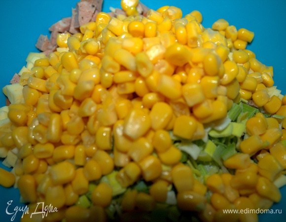 И кукурузой.