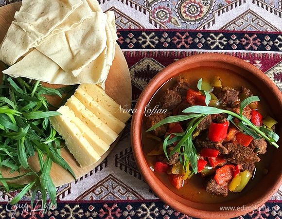 Даем обеду настояться 5–10 минут и подаем.