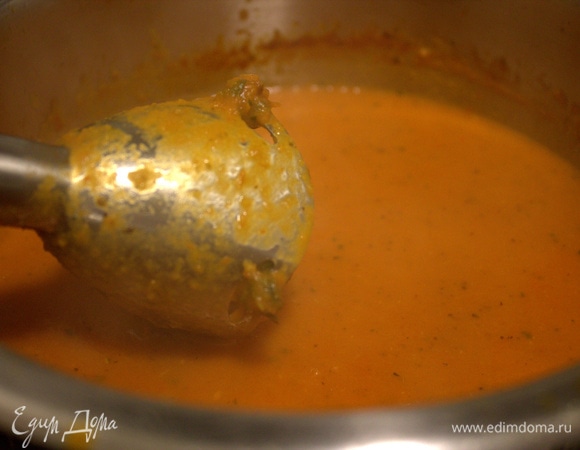 Взбиваем блендером до бархатистого состояния.