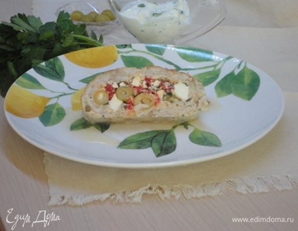 Подавать с греческим соусом дзадзики.