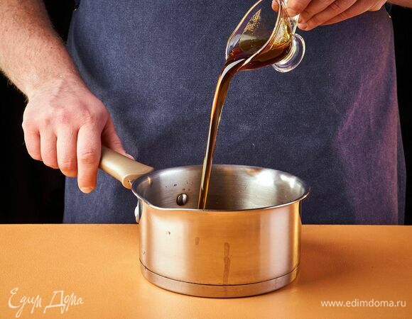 Добавьте сироп топинамбура.