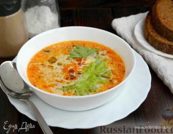 Подавайте итальянский суп с фаршем к столу горячим. Ароматная Италия у вас дома — это тосканский суп с фаршем!