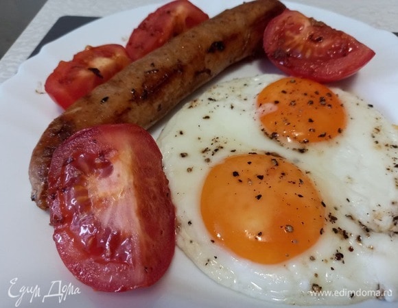 Если вы не любите бекон, то его можно заменить на какой-либо другой мясной продукт.