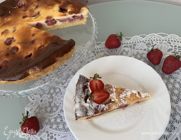 А утром предлагаю вам насладиться кусочком пирога с чашечкой ароматного кофе.