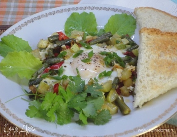 Подаем с зеленью и тостами.