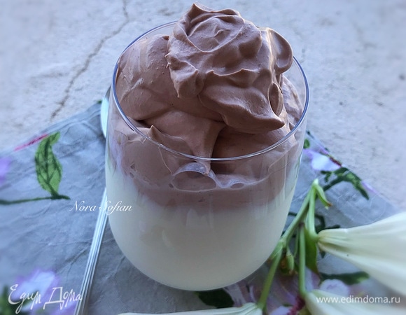 Вот такая густая и очень вкусная пенка у нас получается.