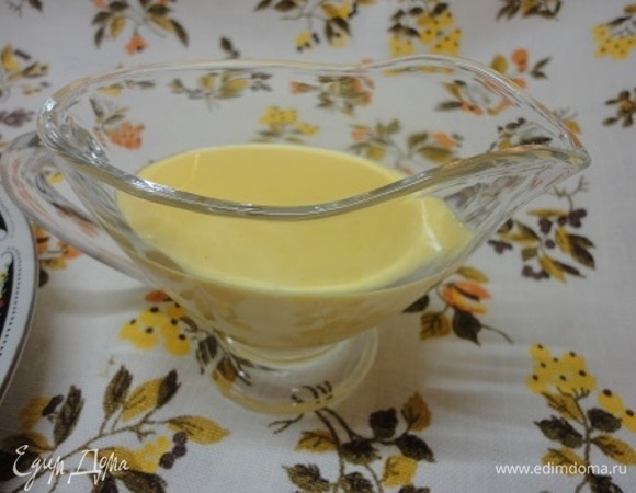 Приготовьте соус по этому рецепту: https://www.edimdoma.ru/retsepty/78650-kartofelnaya-babka.