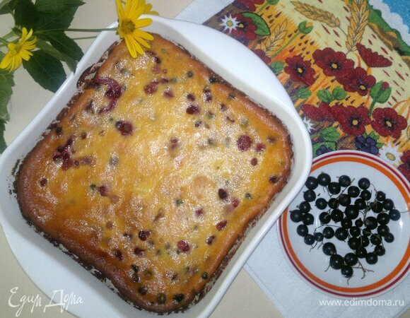 Подать запеканку к столу.