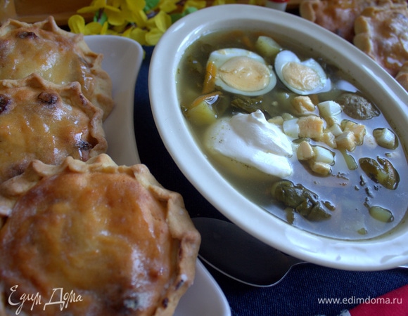 Подать с ватрушками: https://www.edimdoma.ru/retsepty/145652-vatrushki-na-pesochnom-teste.