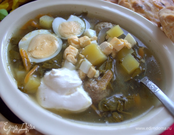 Щи легкие, но с ватрушками сытно и вкусно.