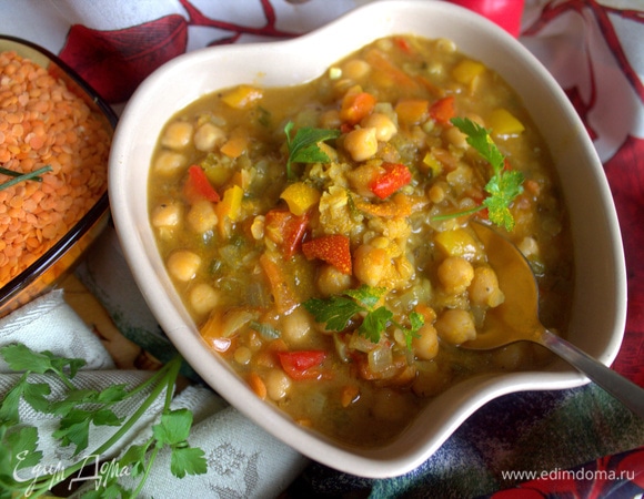 Такой суп заменит и первое, и второе. И не надо долго стоять у плиты.