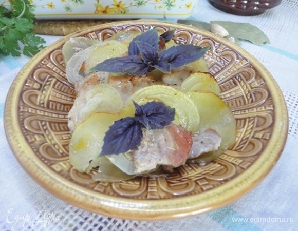 Как же при подаче не украсить листиками райхона (по-нашему, среднеазиатскому), то бишь базилика?