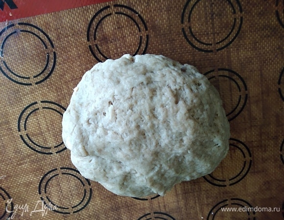 Быстро замесить нелипкое тесто.