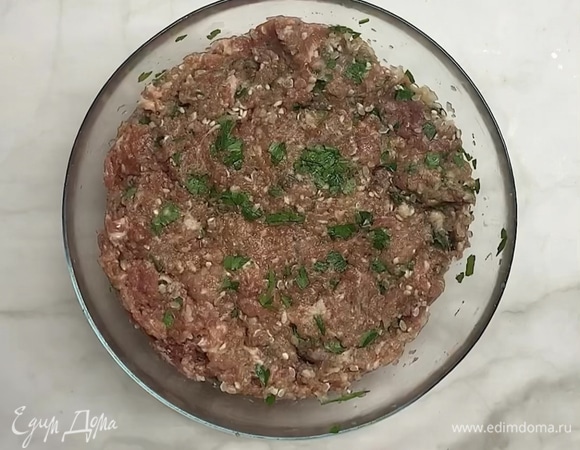 Хорошо перемешиваем.