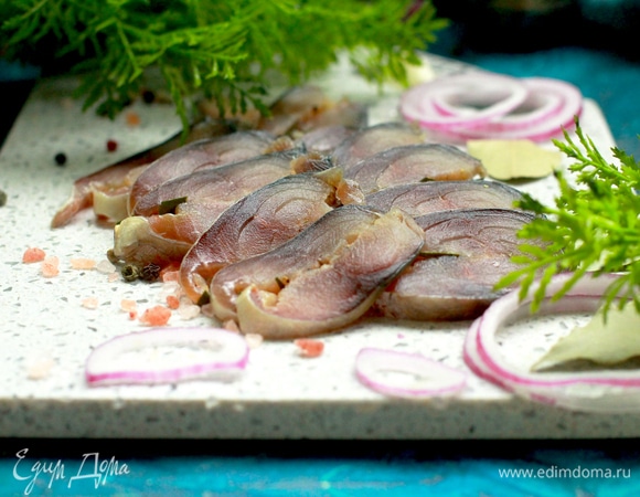 Строганина из скумбрии готова!