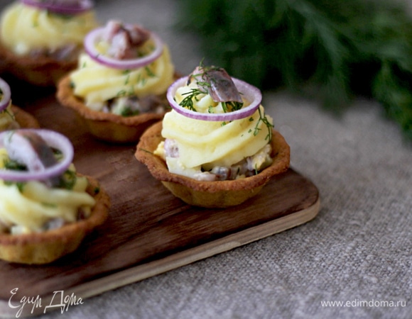 Вкуснее всего такие тарталетки подавать сразу, пока пюре еще теплое! Приятного аппетита!