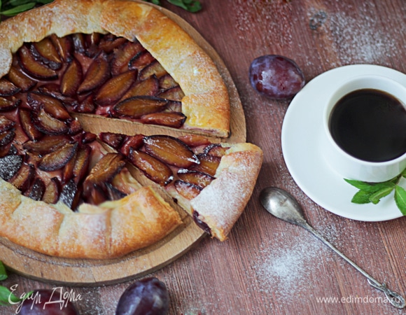 Готовую галету можно посыпать сахарной пудрой. Приятного чаепития!