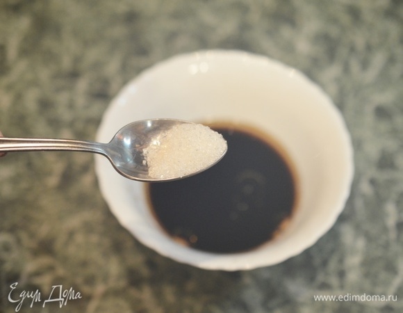 Затем — сахар.