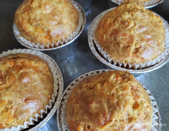 Выпекаем в разогретой до 180°C духовке около 30–40 минут. Смотрите по своей духовке, они у всех разные!