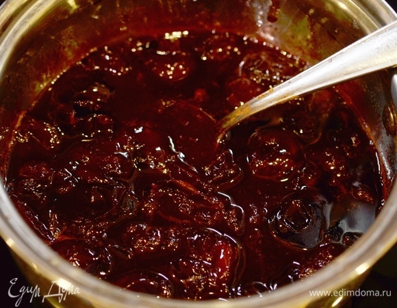 Варите еще 20 минут на небольшом огне.