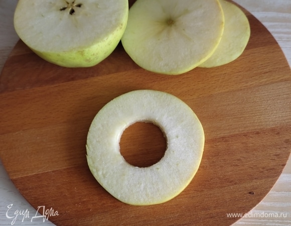 Отверстие должно быть достаточно большим.