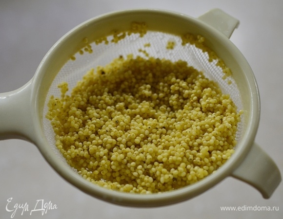 Пшено промойте.