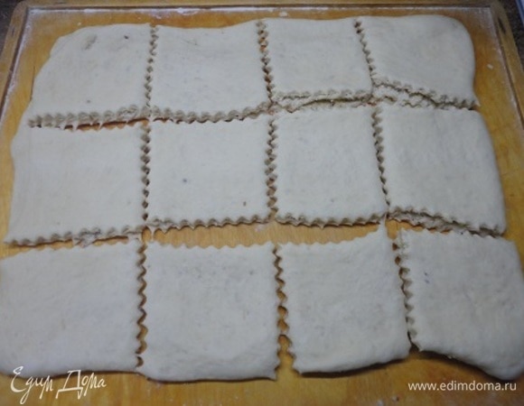 Каждый пласт разрезать на квадраты.