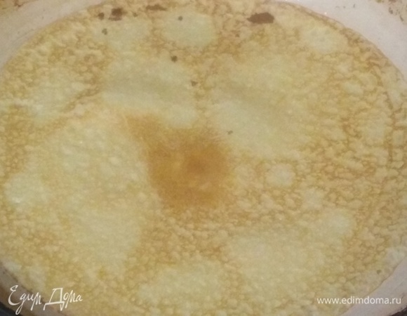 Пожарить блинчики с двух сторон.