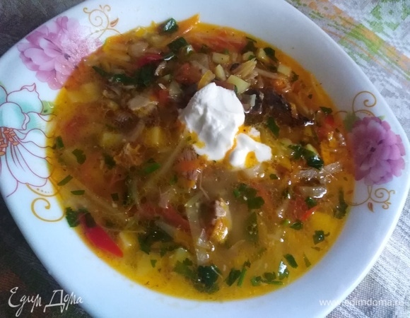 Подавать со сметаной. Приятного аппетита!