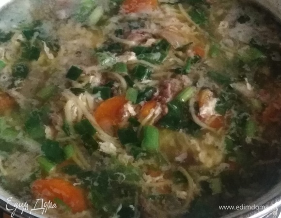 Довести до кипения и варить пару минут.