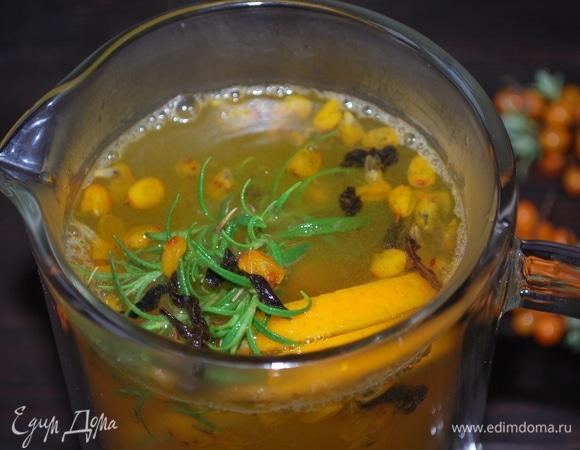 Залейте кипятком и дайте настояться 5 минут.