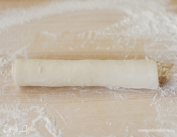 Свернуть его в рулет.