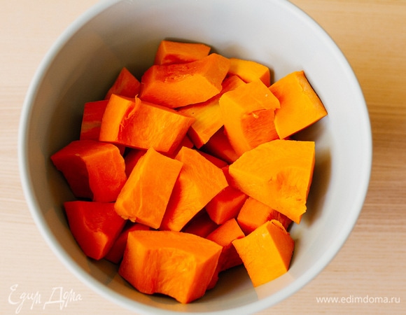 С тыквой поступить так же.