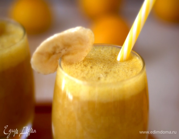 Подавать смузи слегка охлажденным. Будьте здоровы!