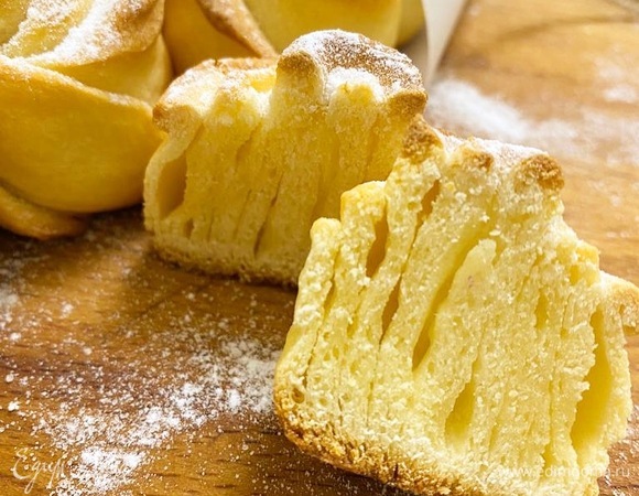 После остывания посыпаем сахарной пудрой.