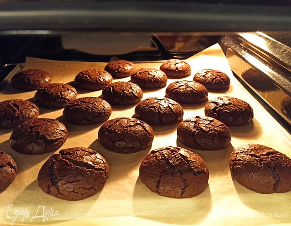 Печенье должно быть мягким внутри.