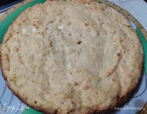 Поставить в заранее разогретую духовку. Выпекать при 180°C 40 минут. Дать остыть.