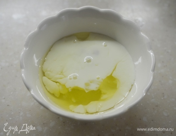 Добавьте молоко.