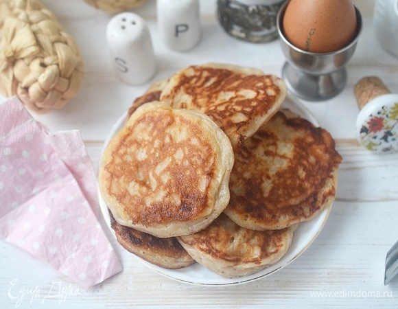 Подавайте с медом, вареньем или со сметаной. Приятного аппетита!
