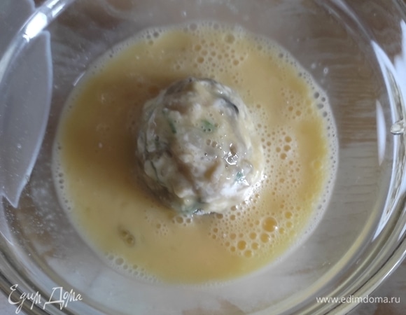 Затем — в яйце.