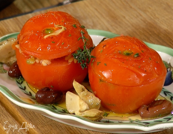 Запекать в разогретой духовке 15 минут, перед подачей сбрызнуть оставшимся растительным маслом и посыпать листьями тимьяна.