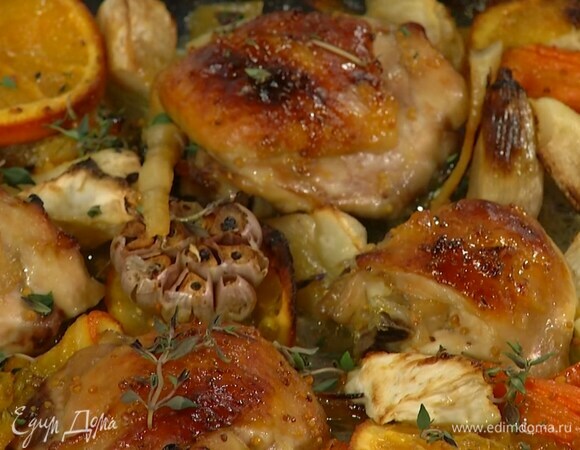 Запекать в разогретой духовке 30–40 минут.