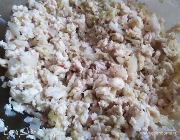 Жарить еще в течение 5 минут.