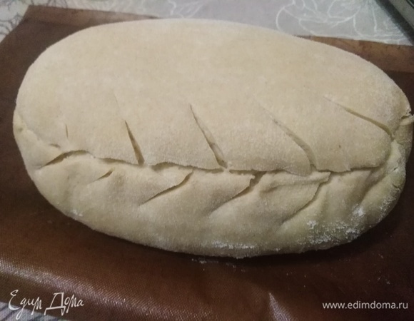 Делаем надрезы глубиной примерно 1 см. Ставим в духовку.