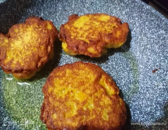 Жарить с двух сторон на среднем огне.