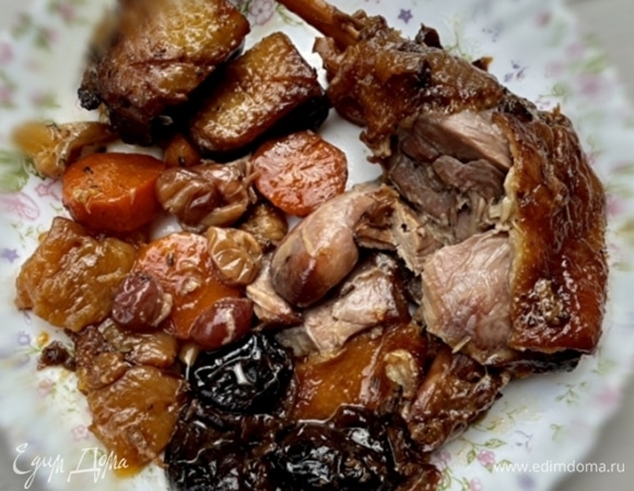 Нежное ароматное сочное мясо, которое просто само по себе тает во рту. А ароматный соус особенно подчеркивает его вкус.