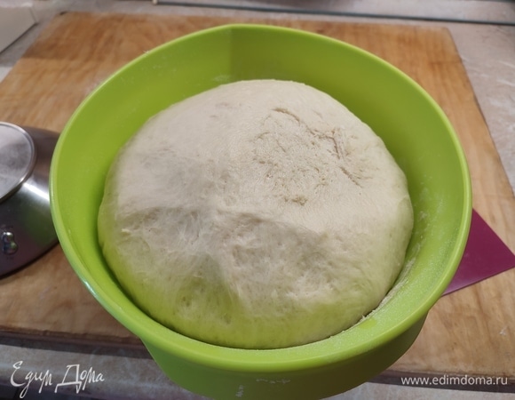 Тесто очень хорошо поднимается.