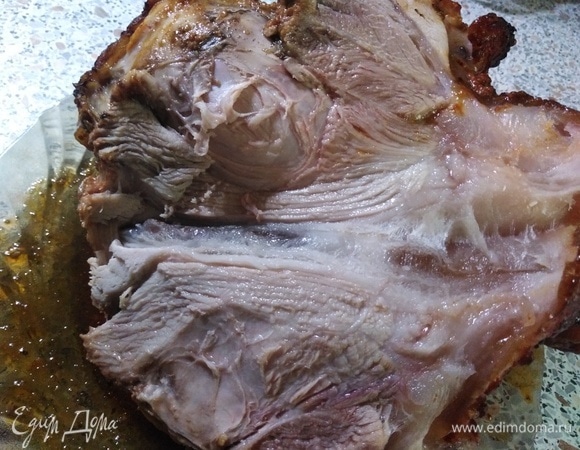 Остудить. Нарезать порционно.