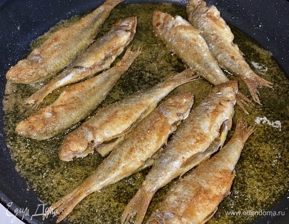 Как-то вот так должно получиться. Как минимум.