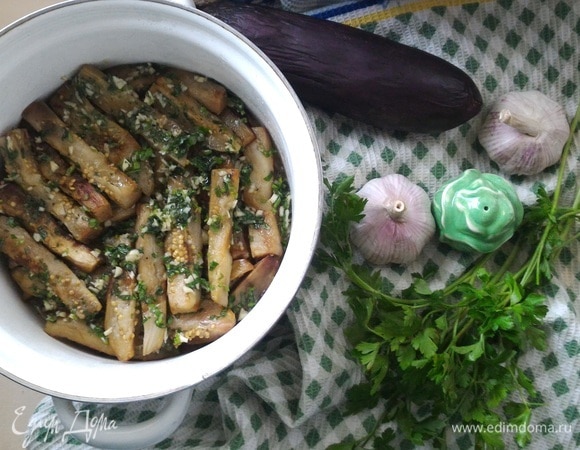 Затем достаньте закуску из холодильника.